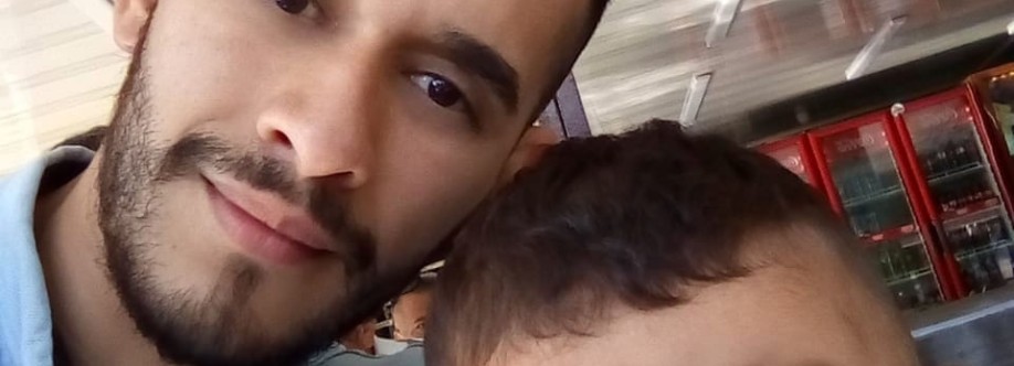 Daniel Mauricio Perdomo Cover Image